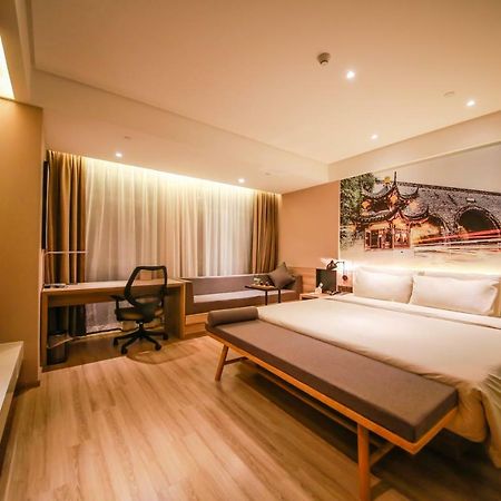 Atour Hotel Nanjing  Bagian luar foto
