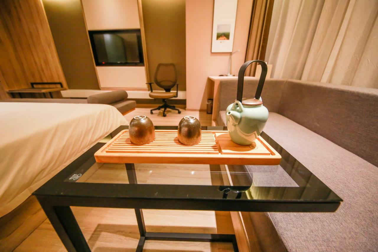 Atour Hotel Nanjing  Bagian luar foto